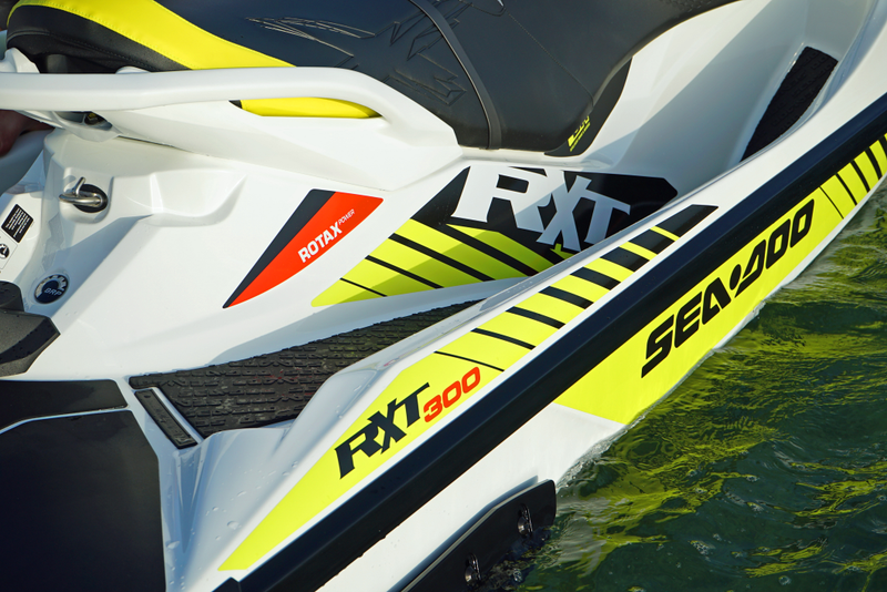 Illustration for article titled What It's Like To Pilot A Supercharged 300 HP Sea Doo With Brakes
